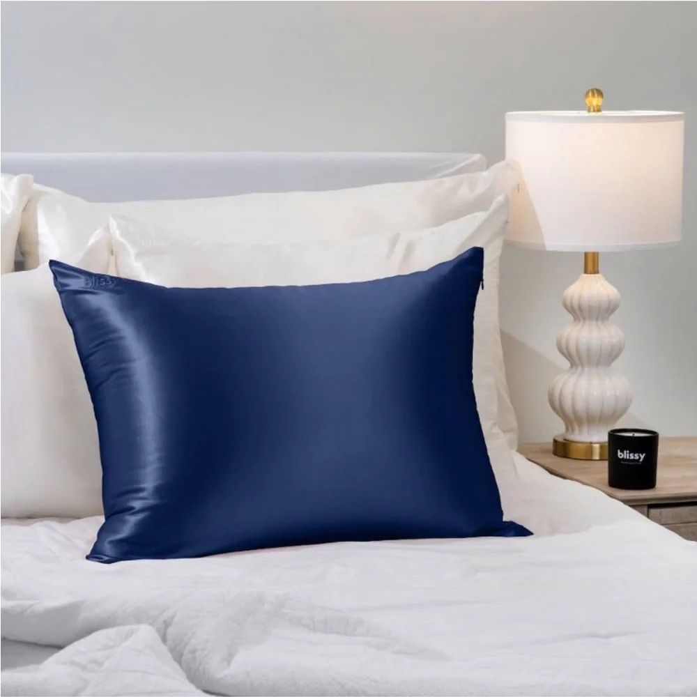 Blissy King Sized 100% Mulberry Silk Pillowcase in Navy Blue - Picture 5 of 11